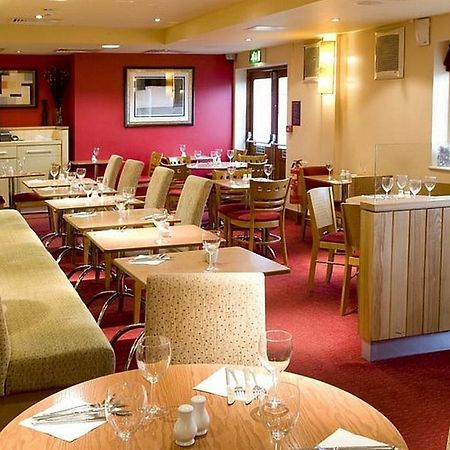 Premier Inn London Heathrow M4/J4 Hillingdon Zewnętrze zdjęcie