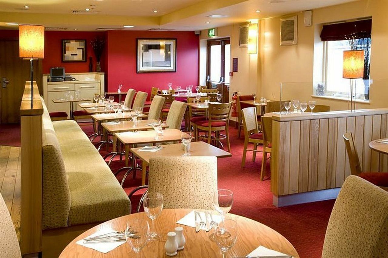 Premier Inn London Heathrow M4/J4 Hillingdon Zewnętrze zdjęcie