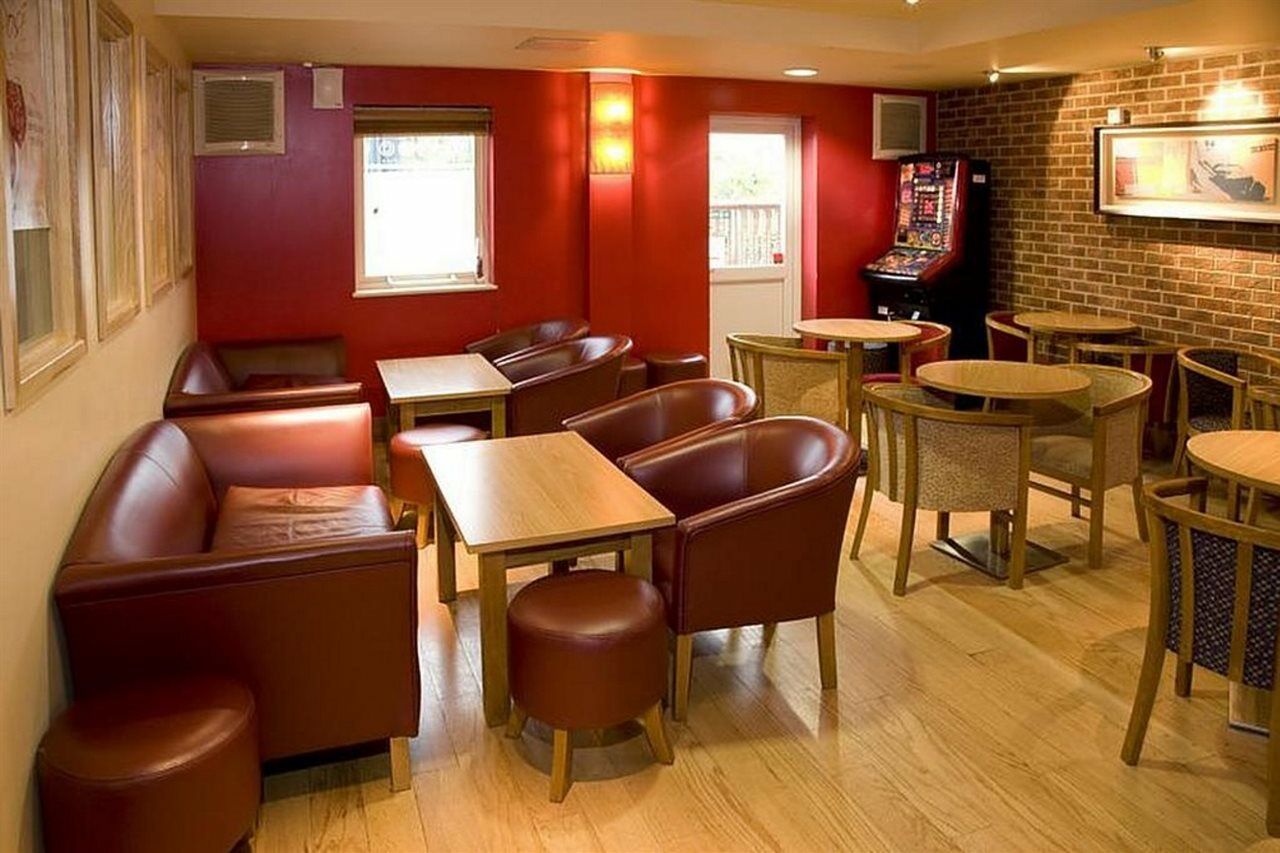 Premier Inn London Heathrow M4/J4 Hillingdon Zewnętrze zdjęcie